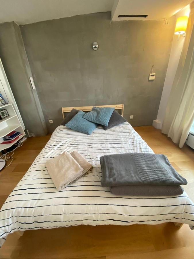Bezagenta Wilcza8 Minimalist Studio Central Location Warschau Buitenkant foto